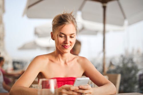 successful woman dining alone